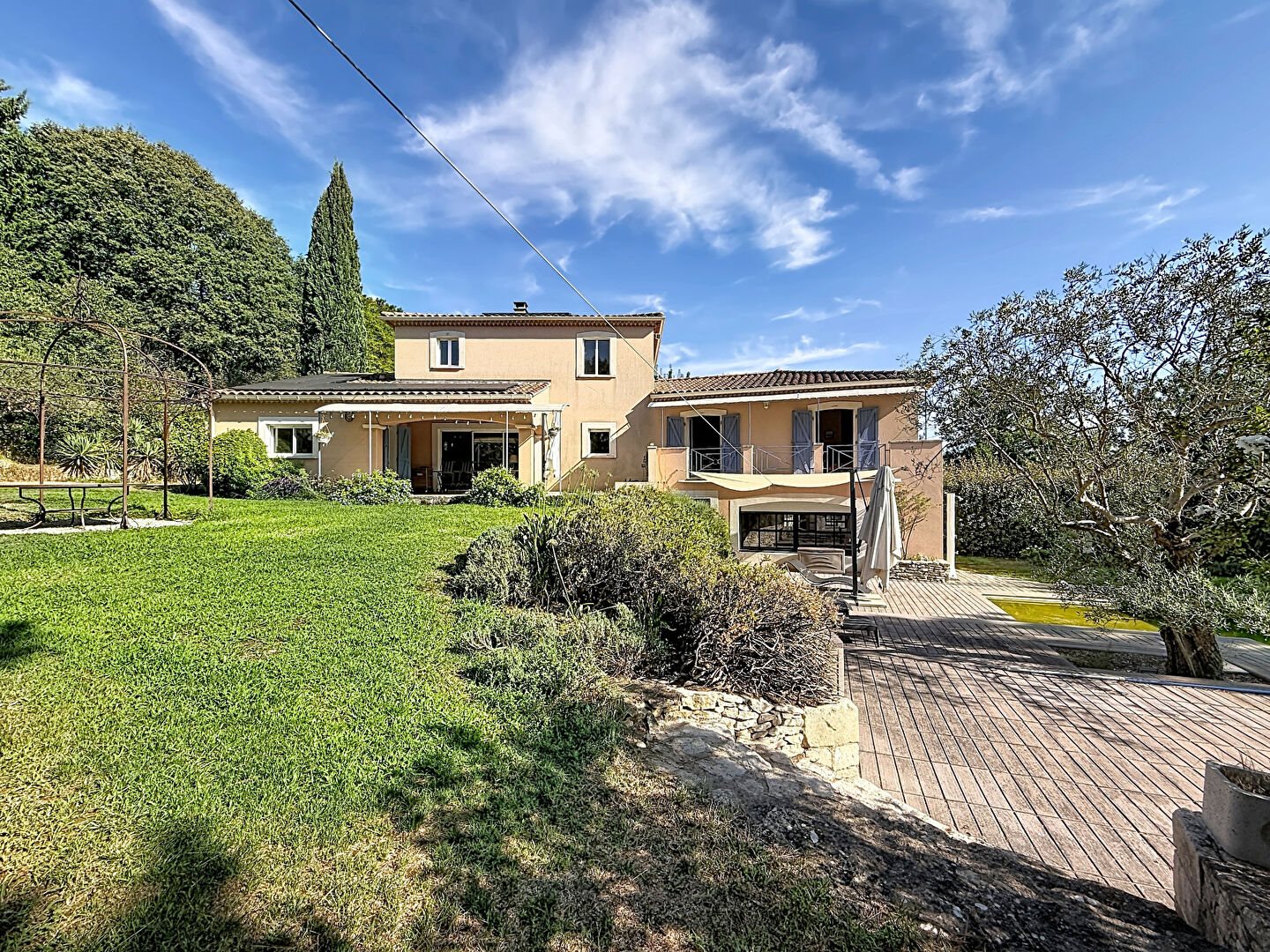 Maison à vendre, 257m², Roquemaure