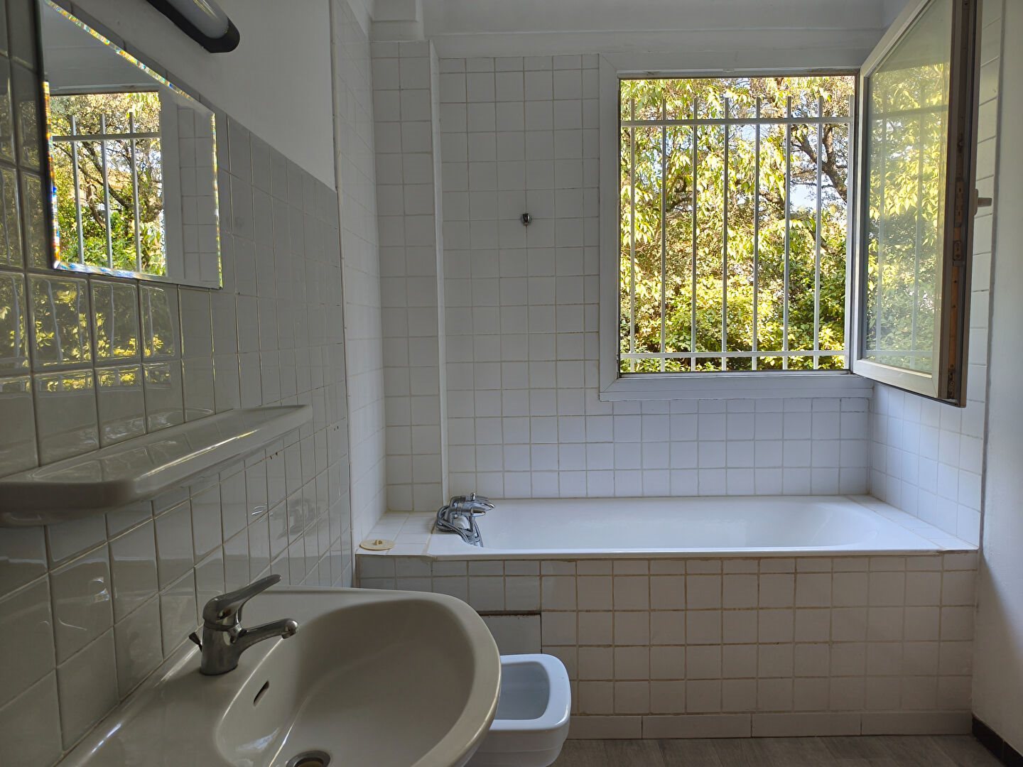 Appartement à vendre, 96m², Villeneuve-lès-Avignon