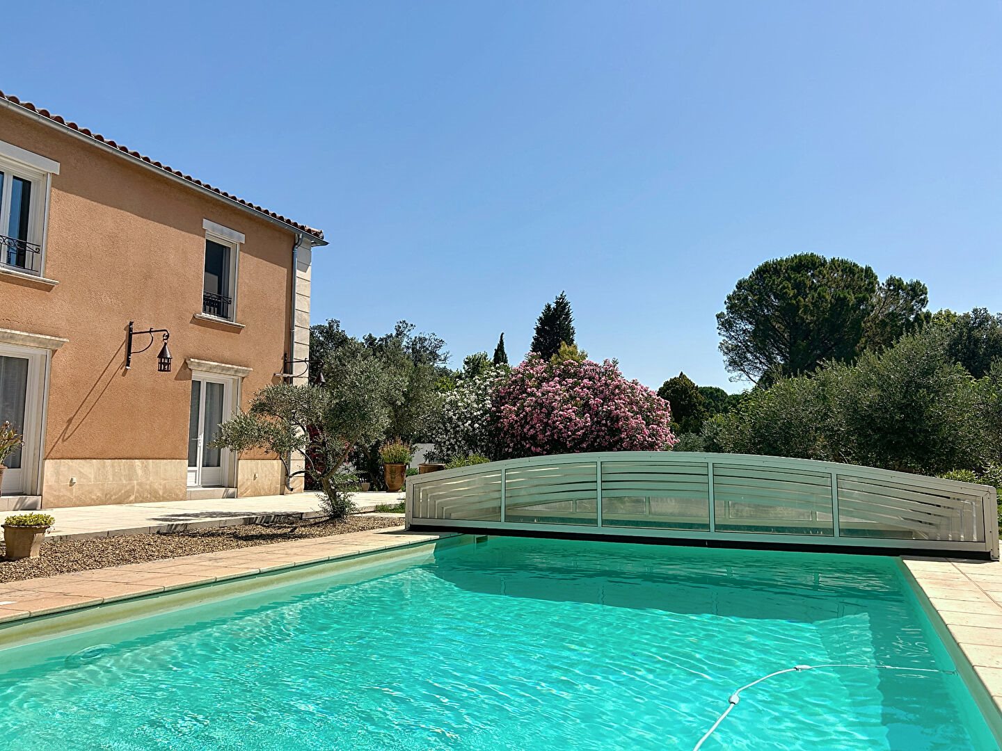 Maison à vendre, 300m², Rochefort-du-Gard
