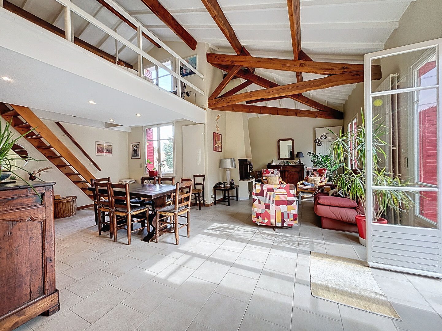 Maison à vendre, 196m², Villeneuve-lès-Avignon