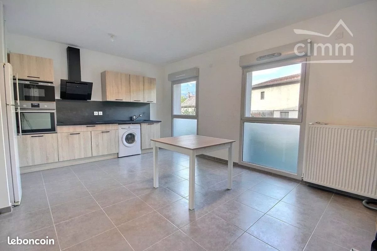 Appartement à louer, 48m², Le Champ-près-Froges