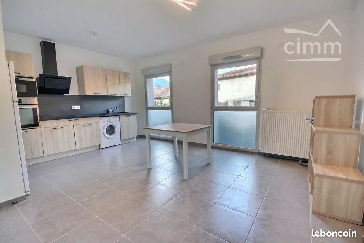 Appartement à louer, 48m², Le Champ-près-Froges