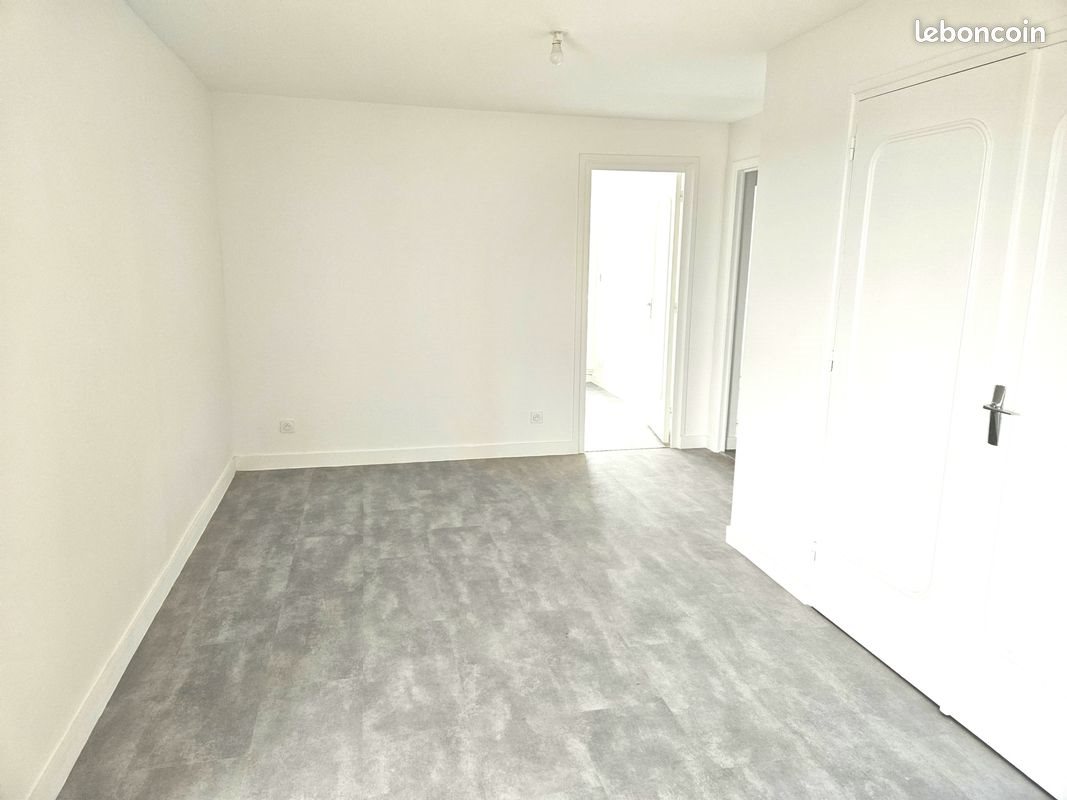 Appartement à louer, 42m², Feurs