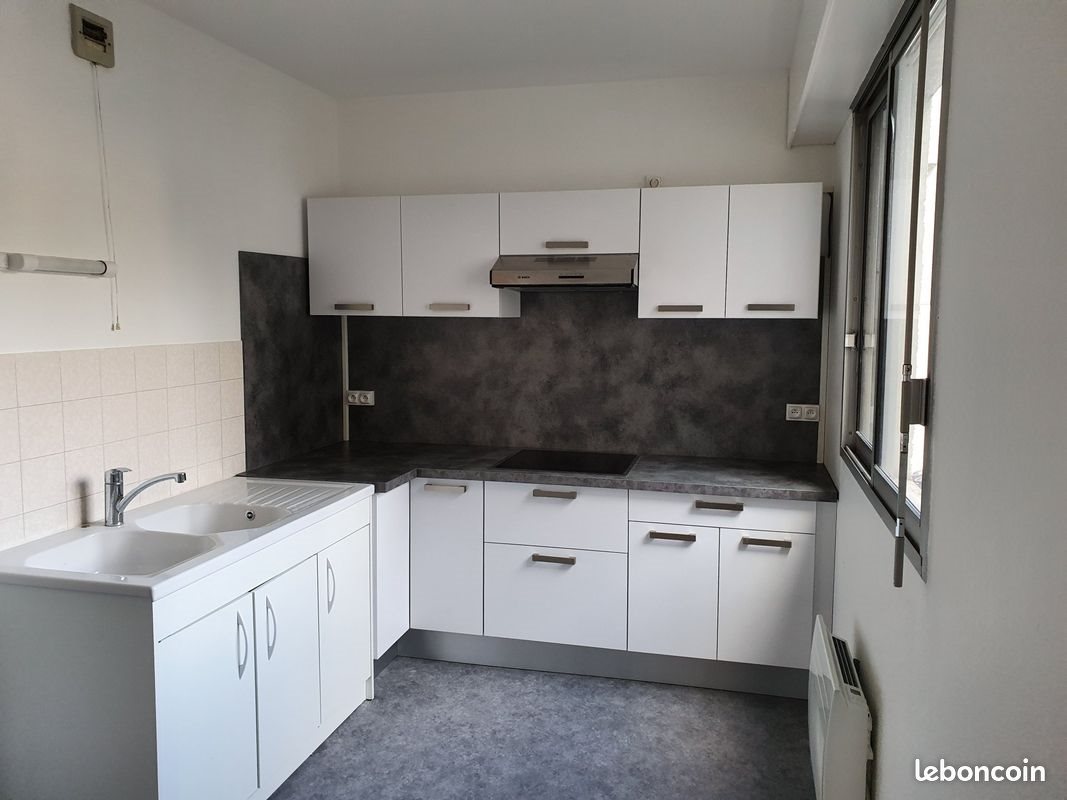 Appartement à louer, 71m², Feurs
