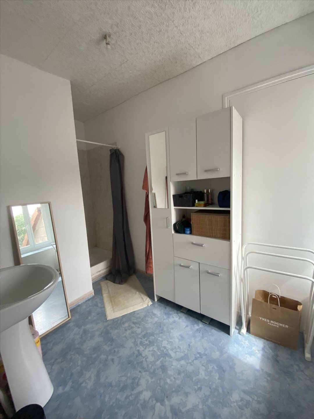 Appartement à louer, 83m², Nervieux