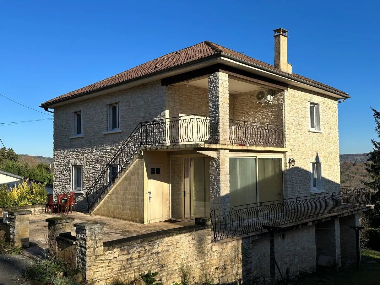 Maison à louer, 110m², Sarlat-la-Canéda