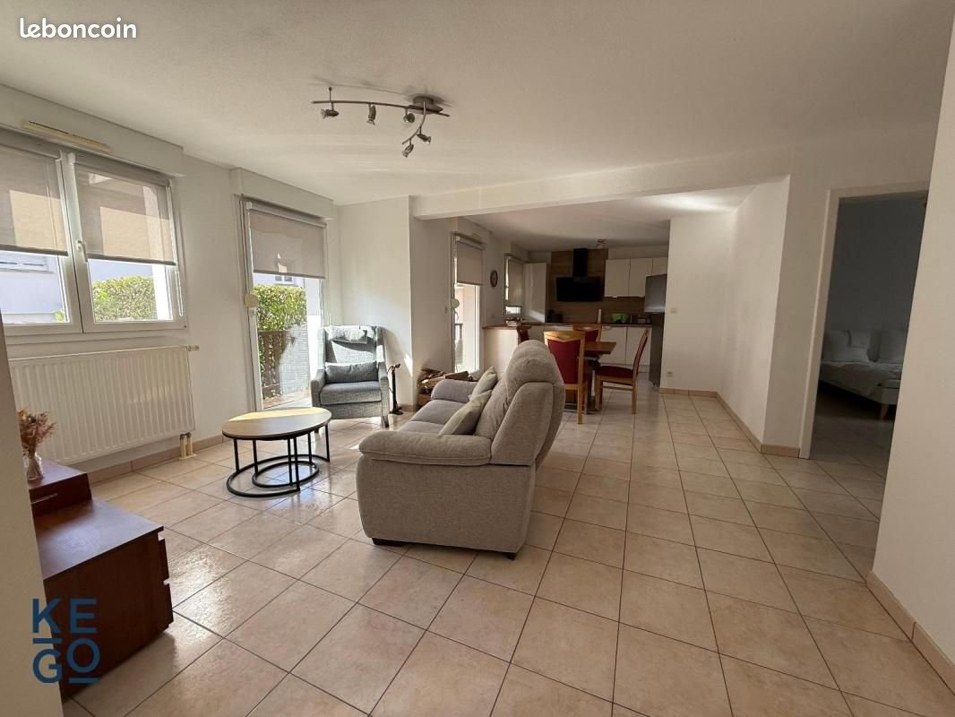Appartement à louer, 70m², Lampertheim