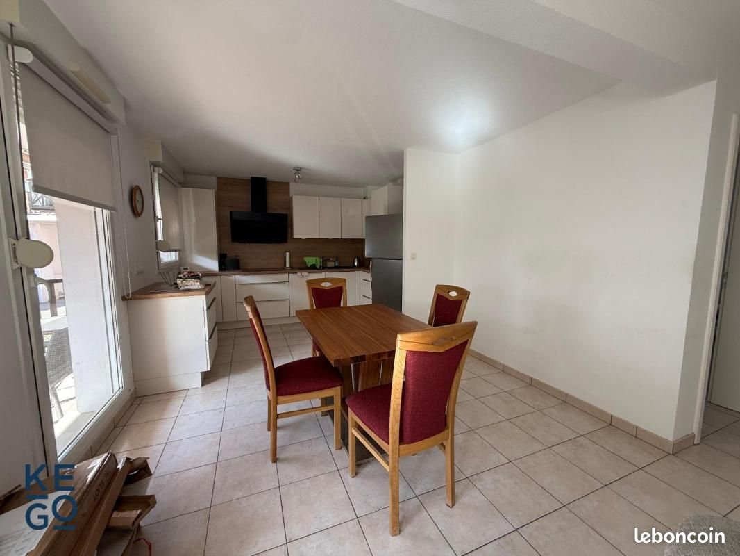 Appartement à louer, 70m², Lampertheim