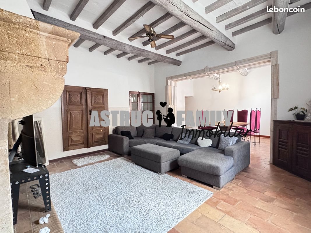 Maison à vendre, 326m², Codognan