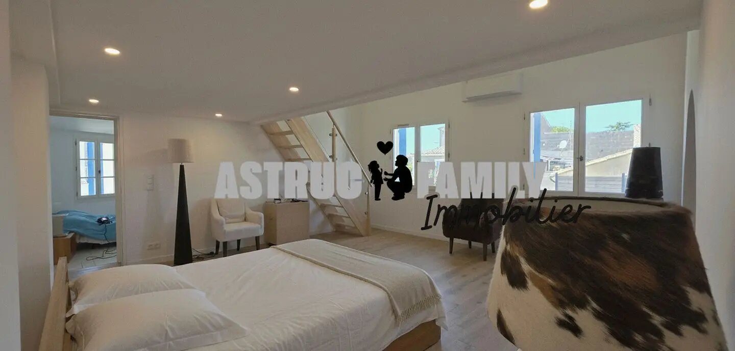 Maison à vendre, 216m², Saint-Laurent-d'Aigouze