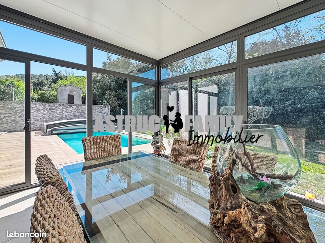 Maison à vendre, 183m², Nîmes