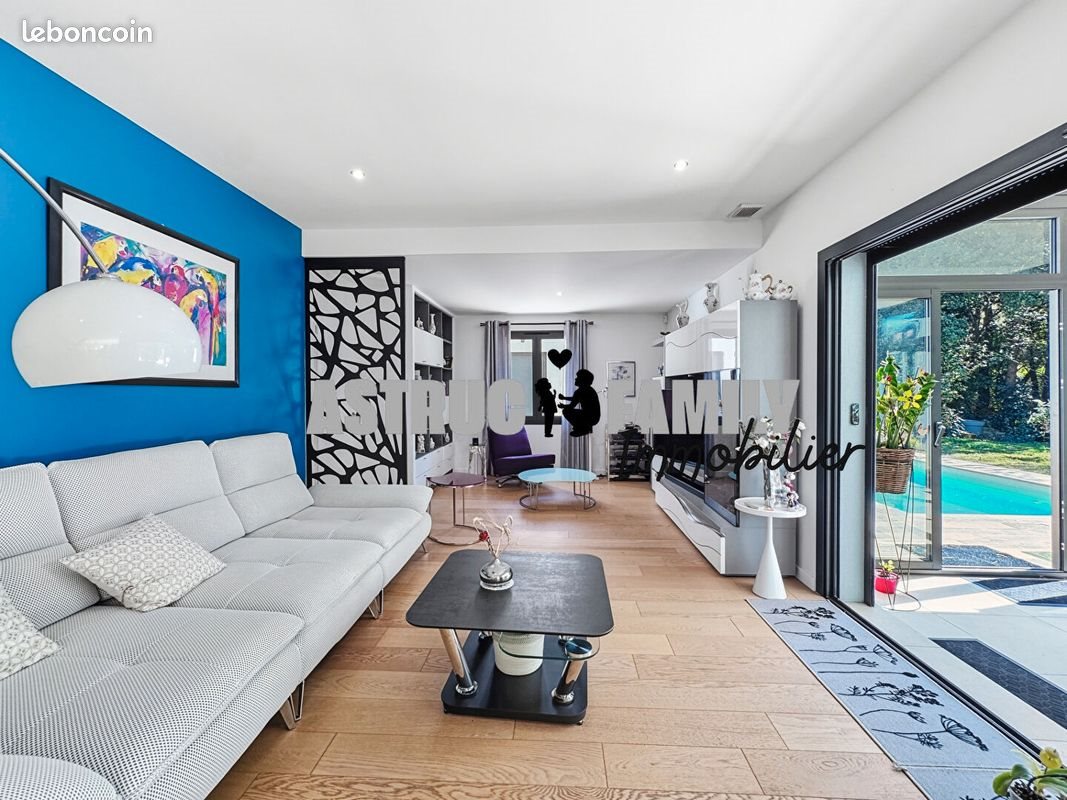 Maison à vendre, 183m², Nîmes