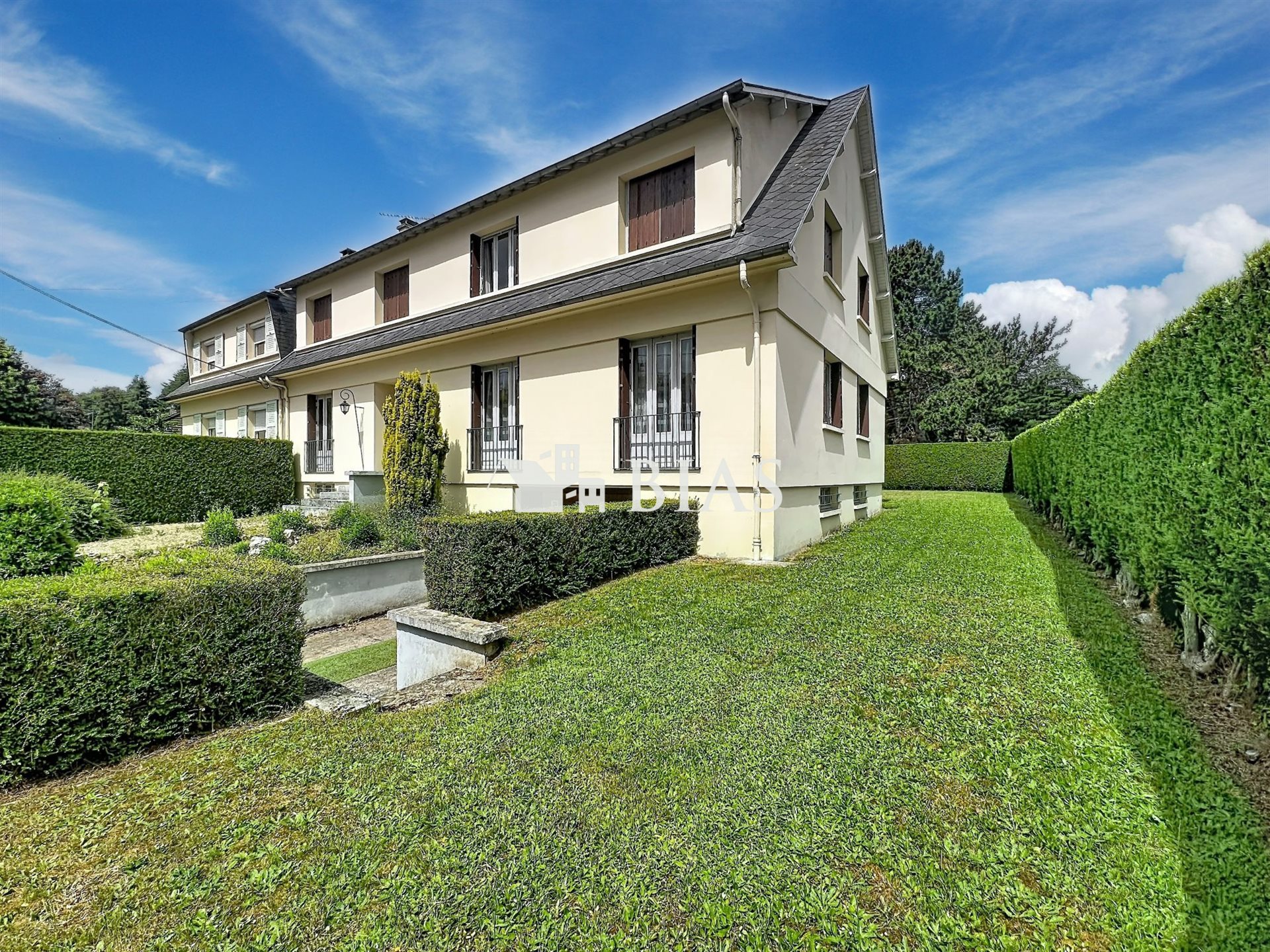 Maison à vendre, 252m², Bernay