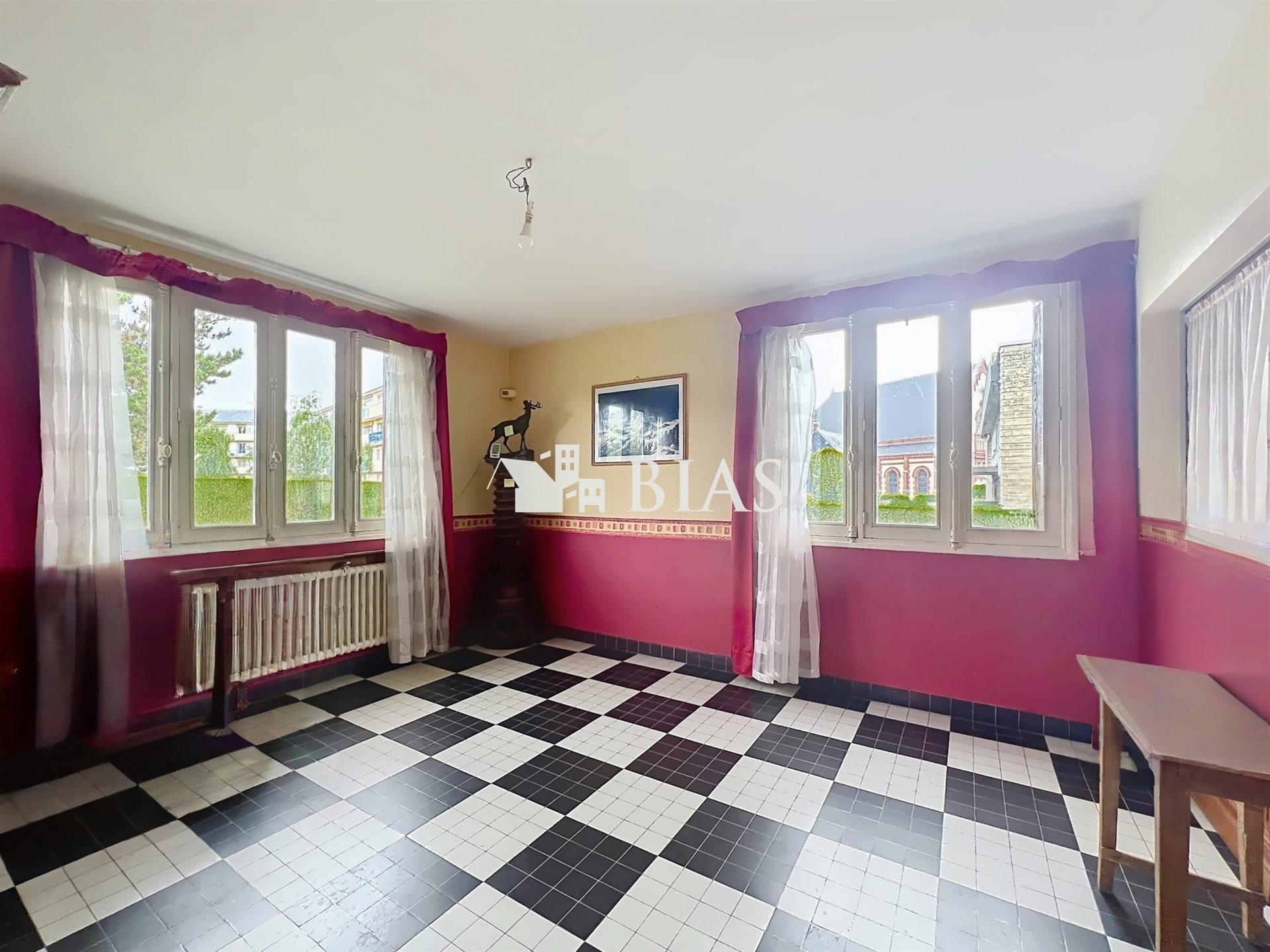 Maison à vendre, 252m², Bernay