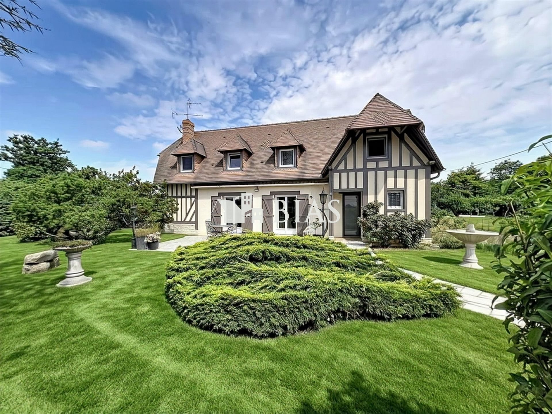 Maison à vendre, 129m², Bernay