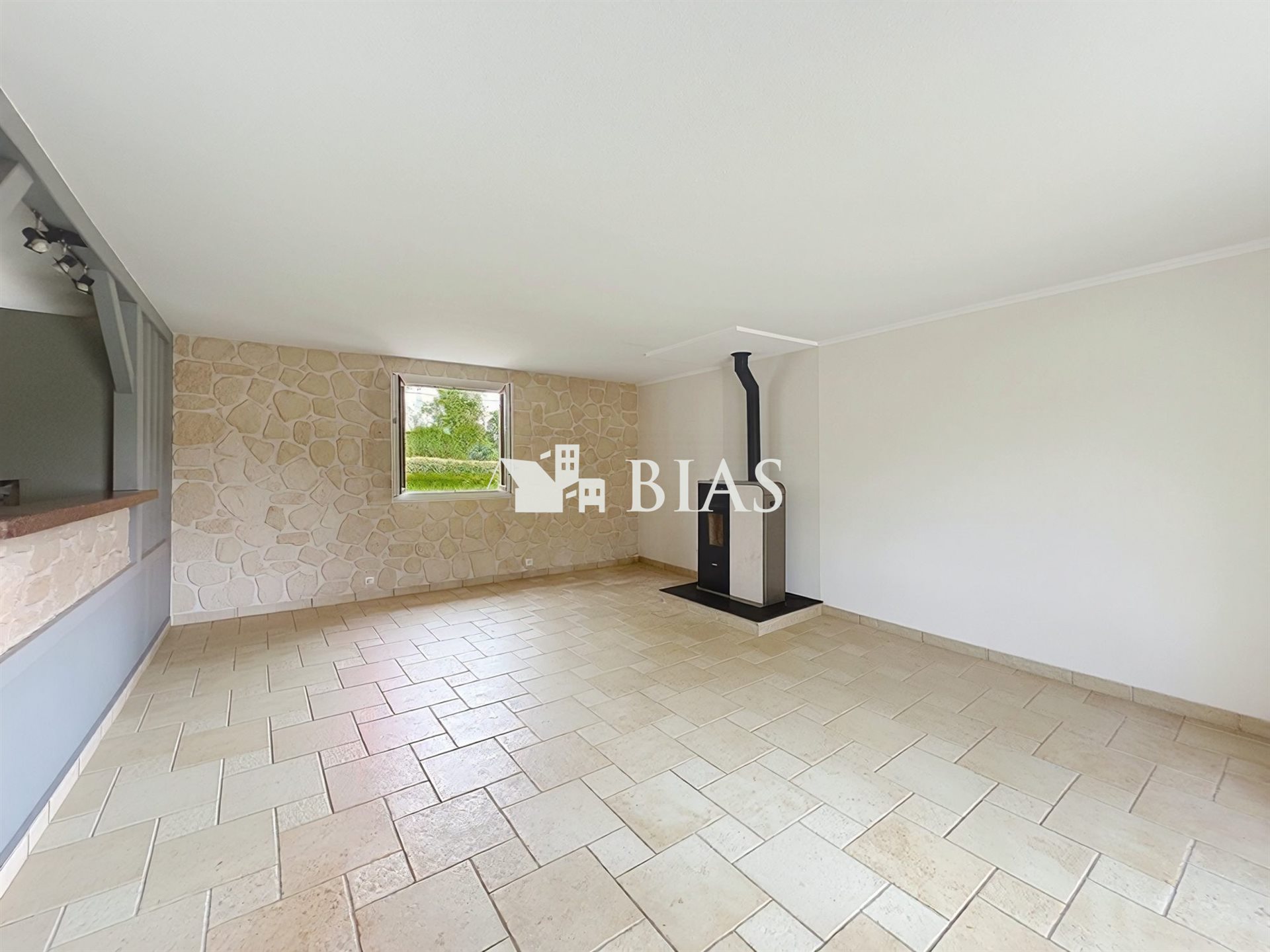Maison à vendre, 94m², Bernay