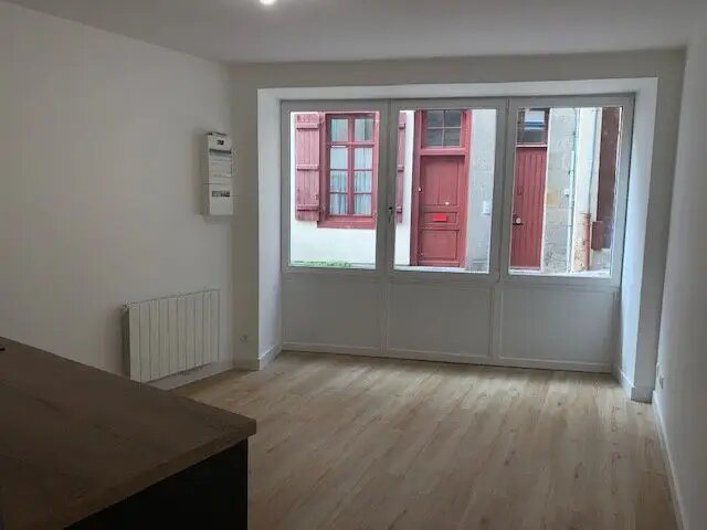 Appartement à louer, 28m², Laval