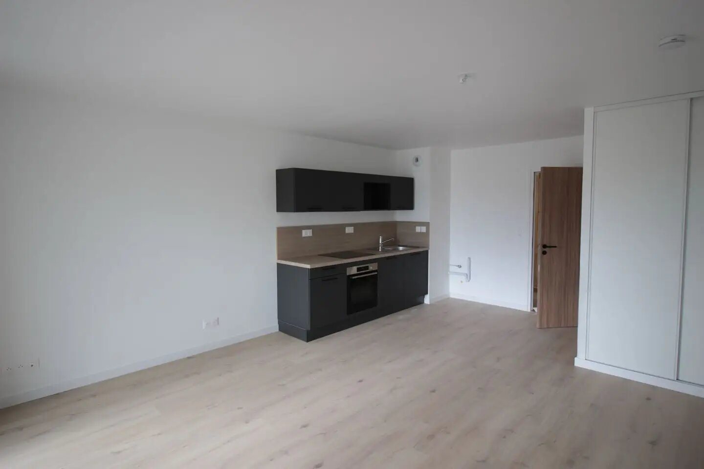 Appartement à louer, 45m², Laval