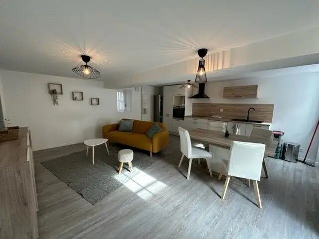 Appartement à louer, 45m², Laval
