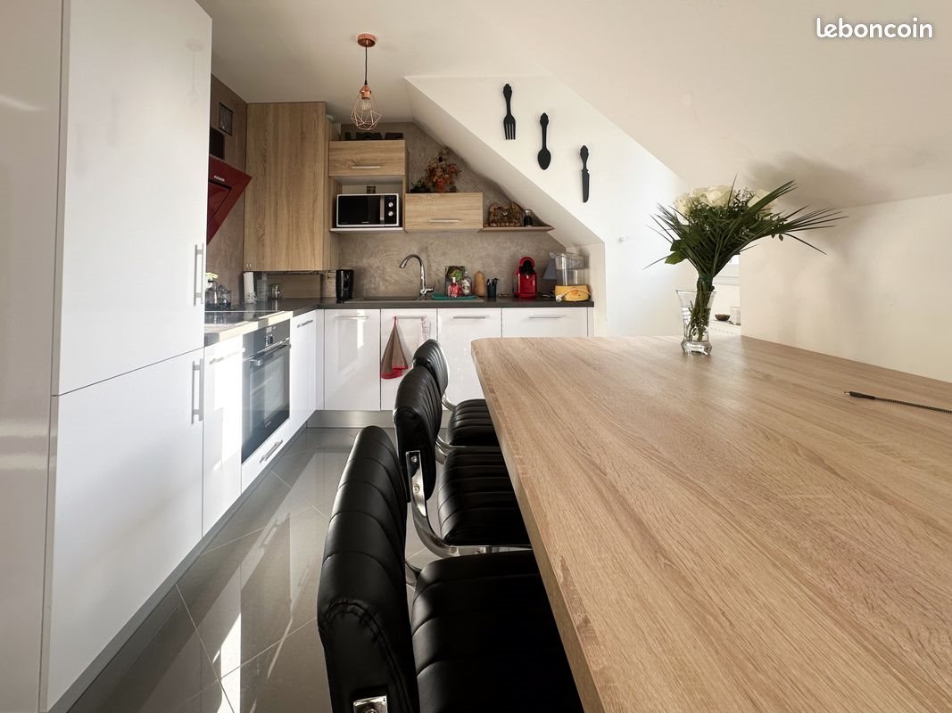 Appartement à louer, 42m², Villecresnes