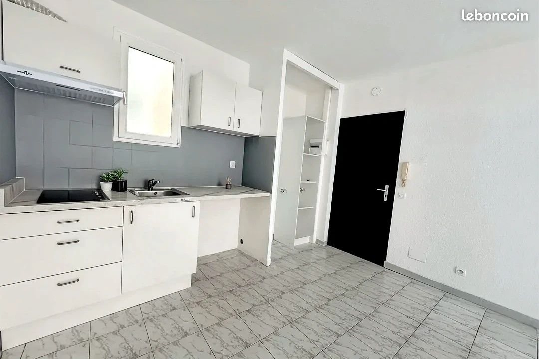 Appartement à louer, 23m², Gignac