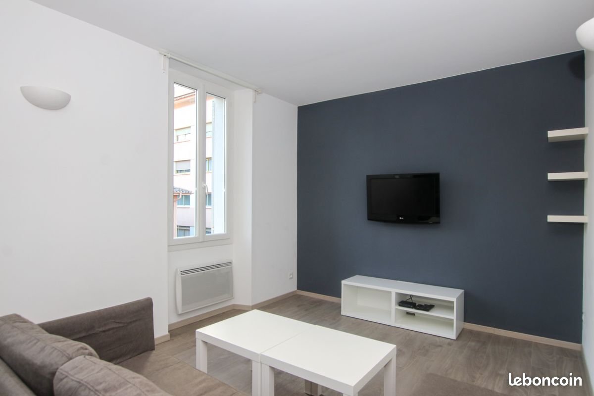 Appartement à louer, 30m², Saint-Raphaël