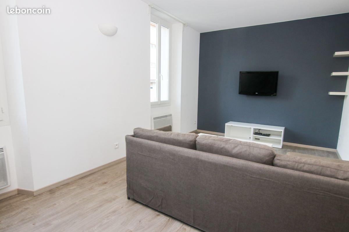 Appartement à louer, 30m², Saint-Raphaël