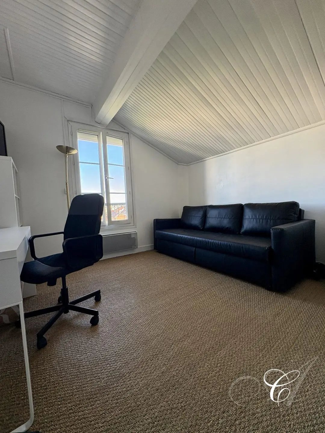 Appartement à louer, 16m², Versailles
