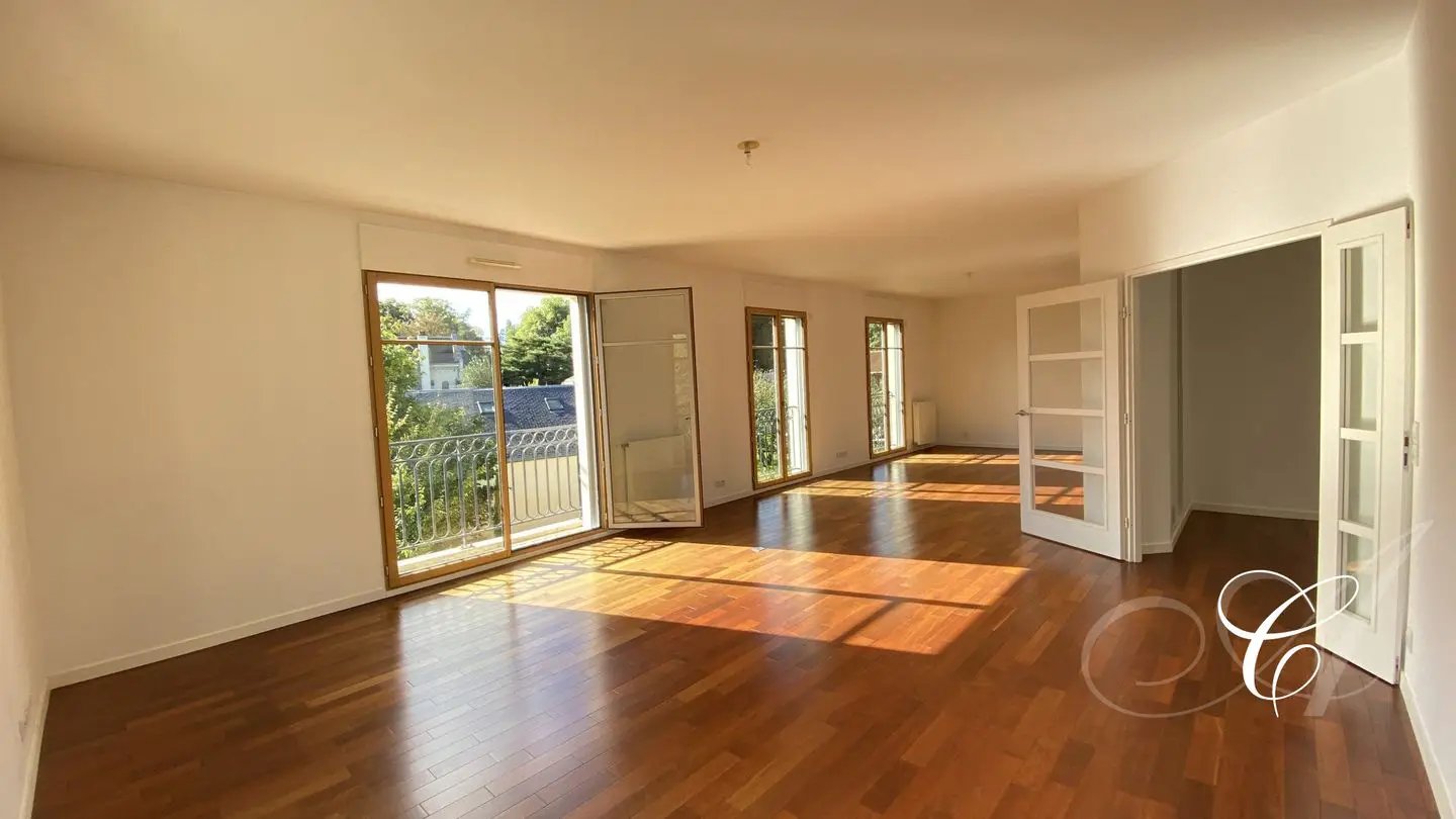 Appartement à louer, 131m², Versailles