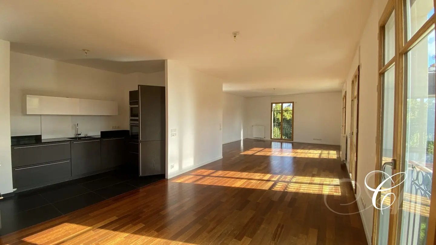 Appartement à louer, 131m², Versailles