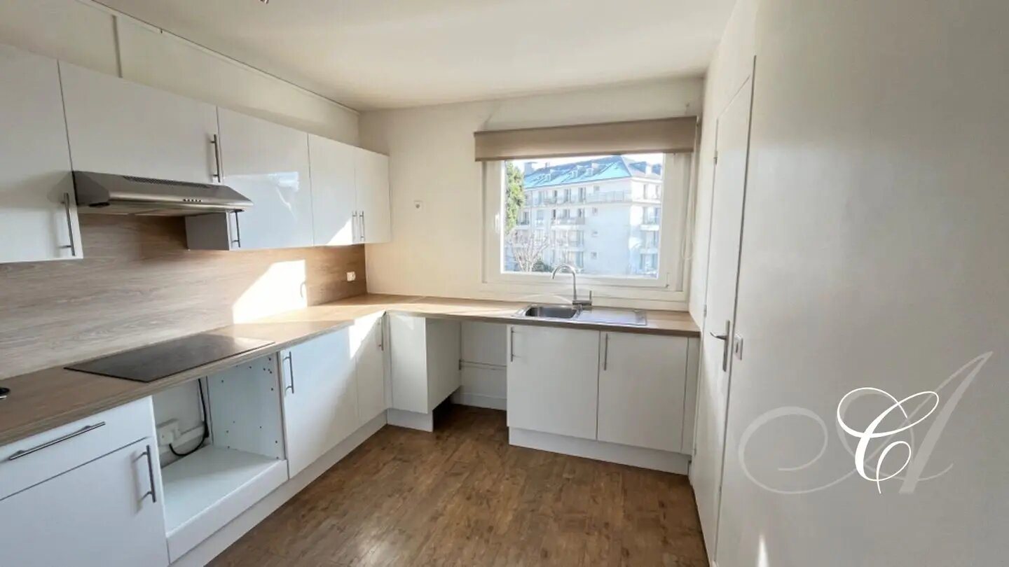 Appartement à louer, 106m², Versailles
