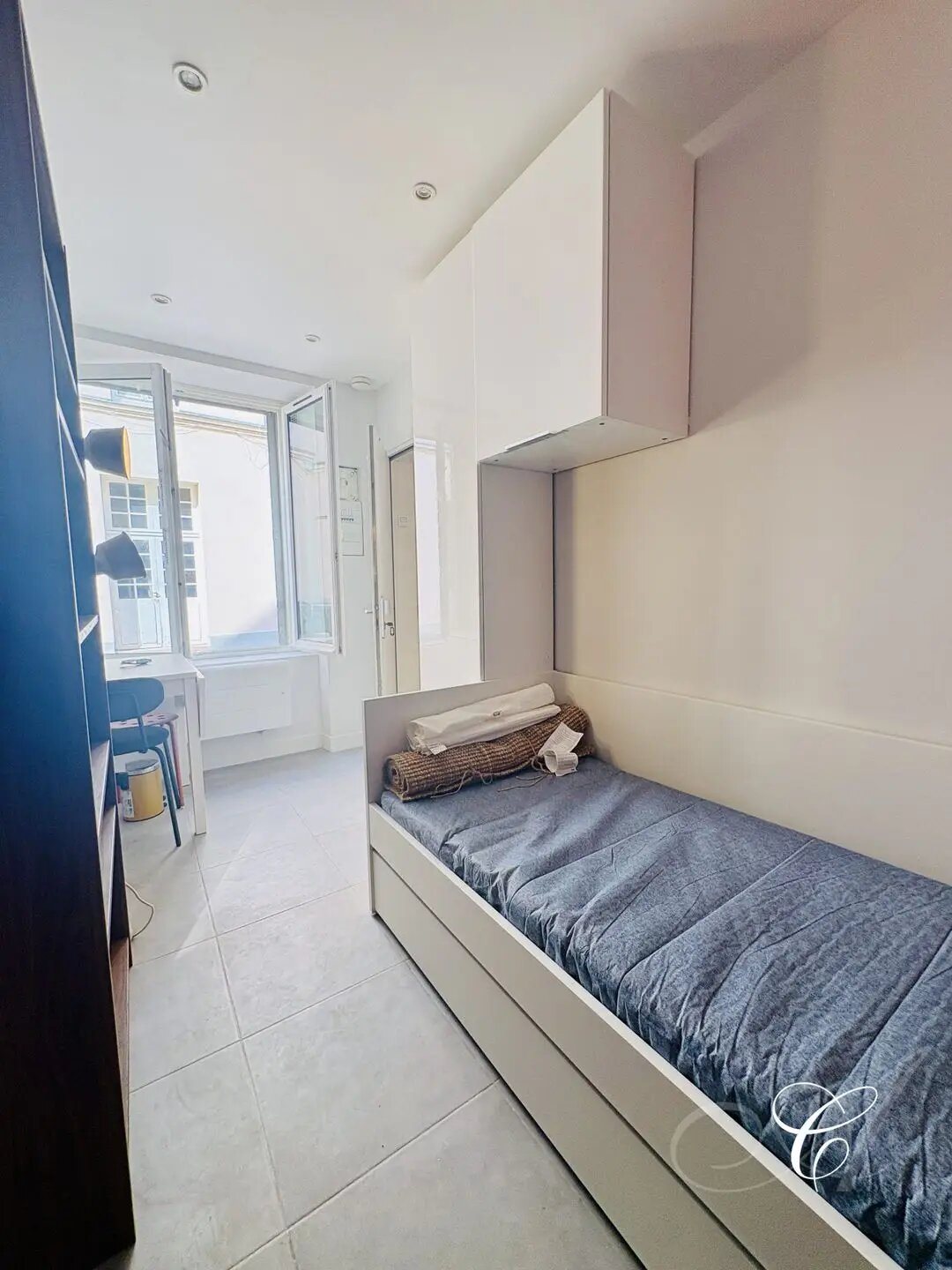 Appartement à louer, 12m², Versailles
