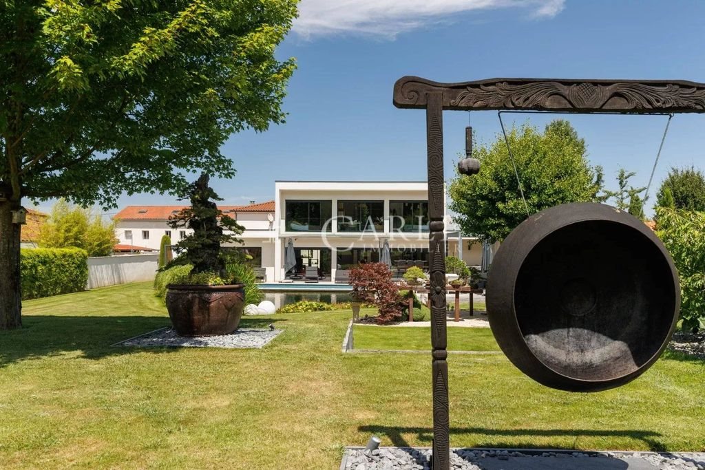 Maison à vendre, 171m², Saint-Priest