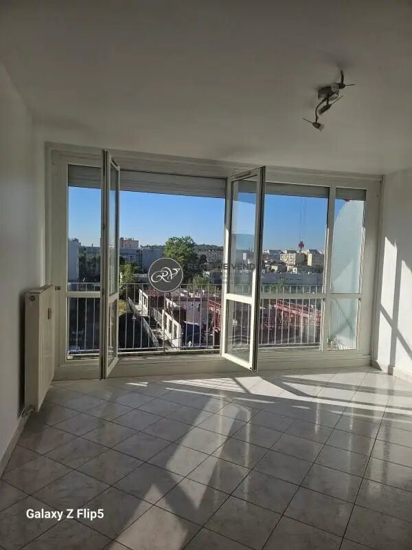 Appartement à louer, 68m², Bron
