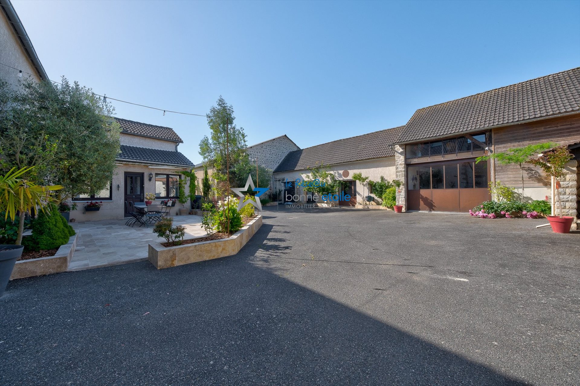 Maison à vendre, 275m², Césarville-Dossainville