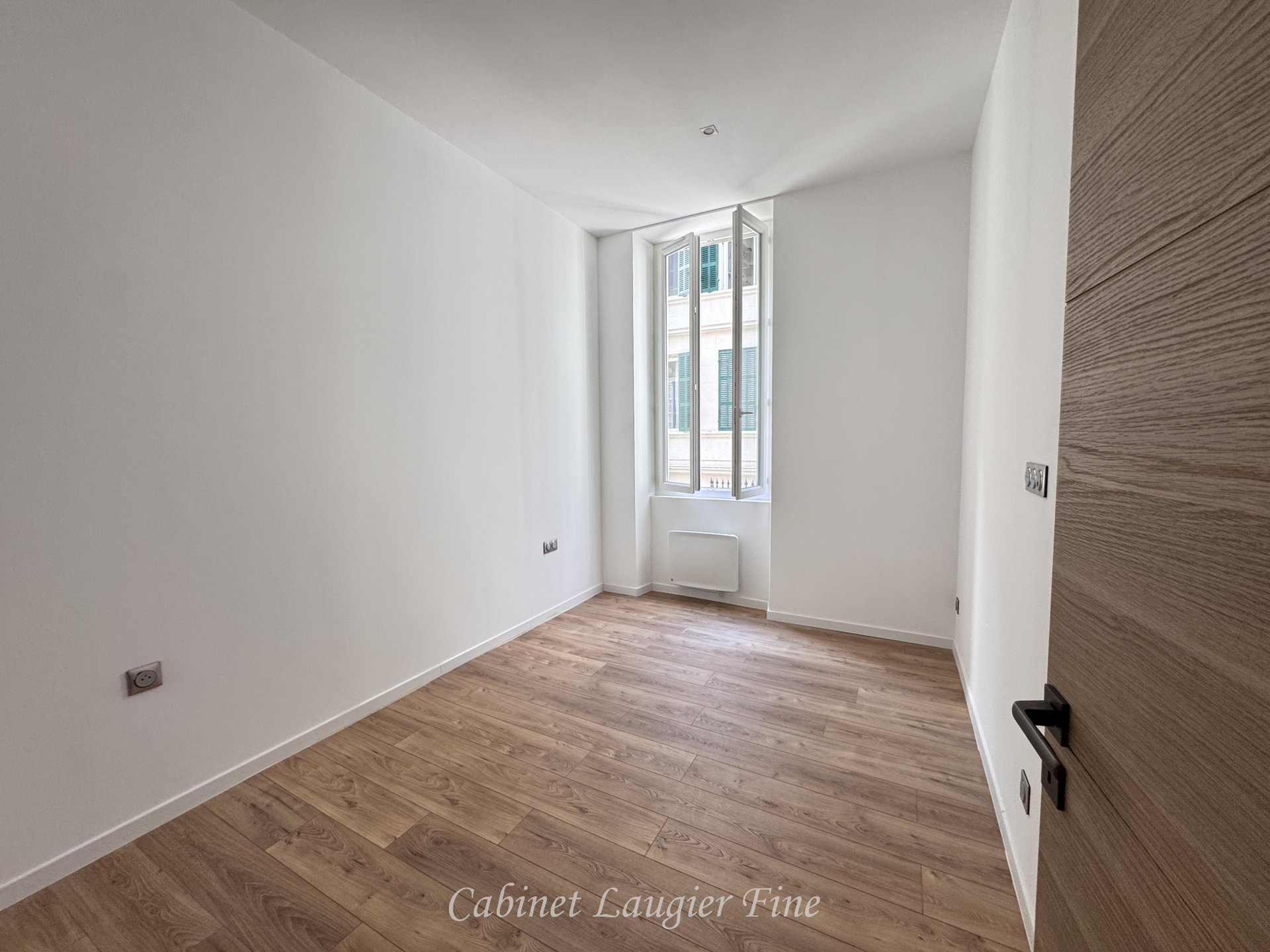 Appartement à louer, 71m², Marseille 1er