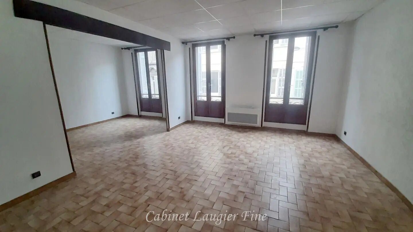Appartement à louer, 88m², Marseille 5ème