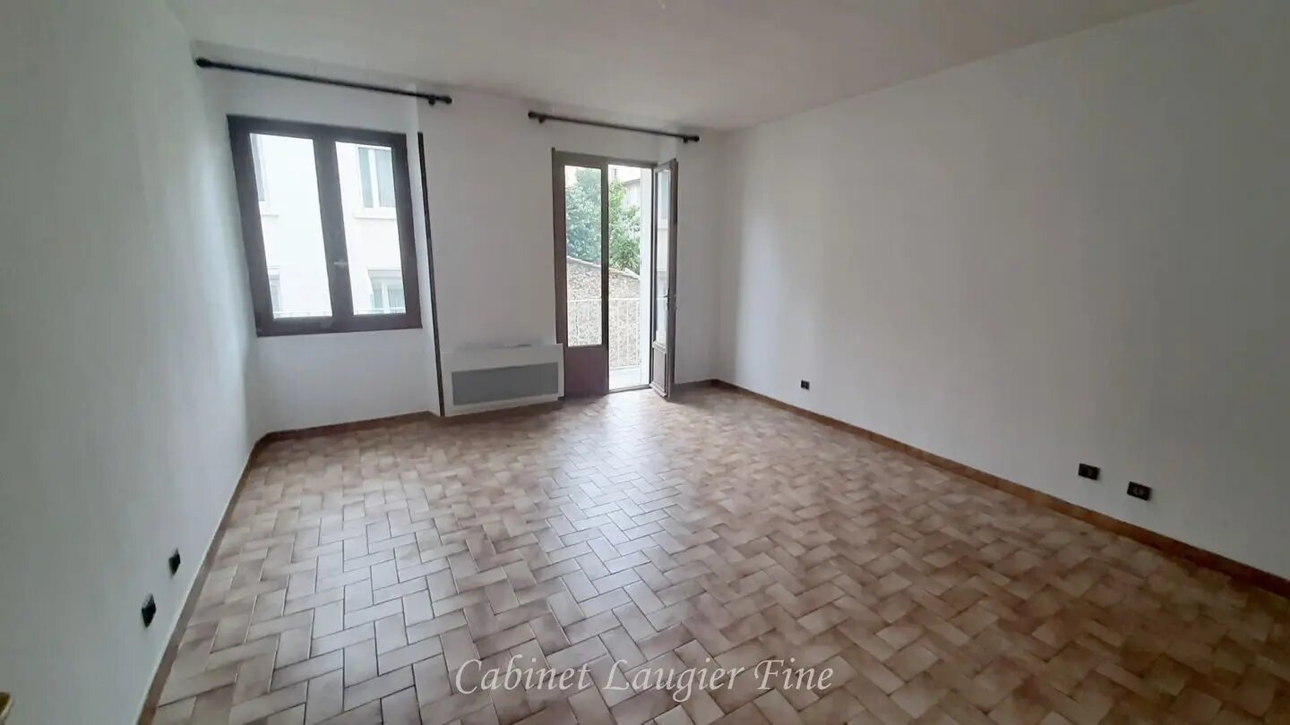 Appartement à louer, 88m², Marseille 5ème
