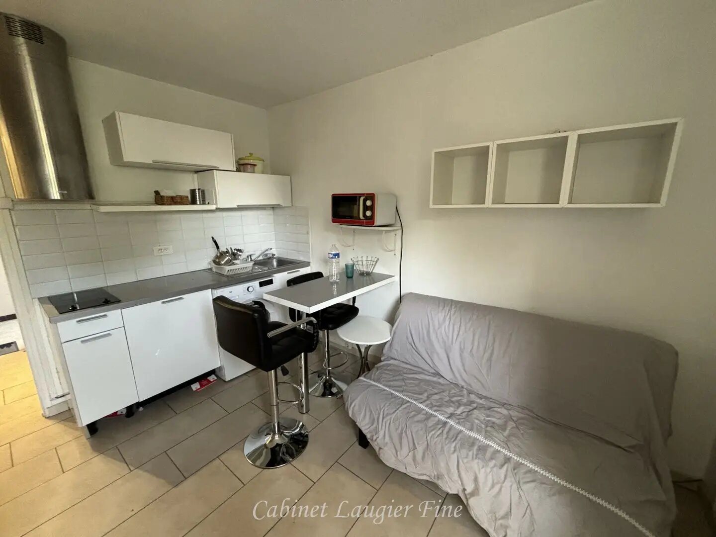 Appartement à louer, 15m², Marseille 8ème