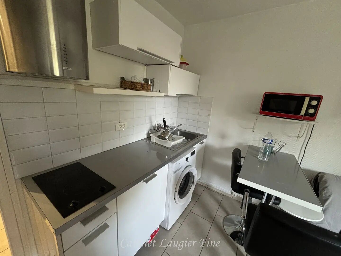 Appartement à louer, 15m², Marseille 8ème