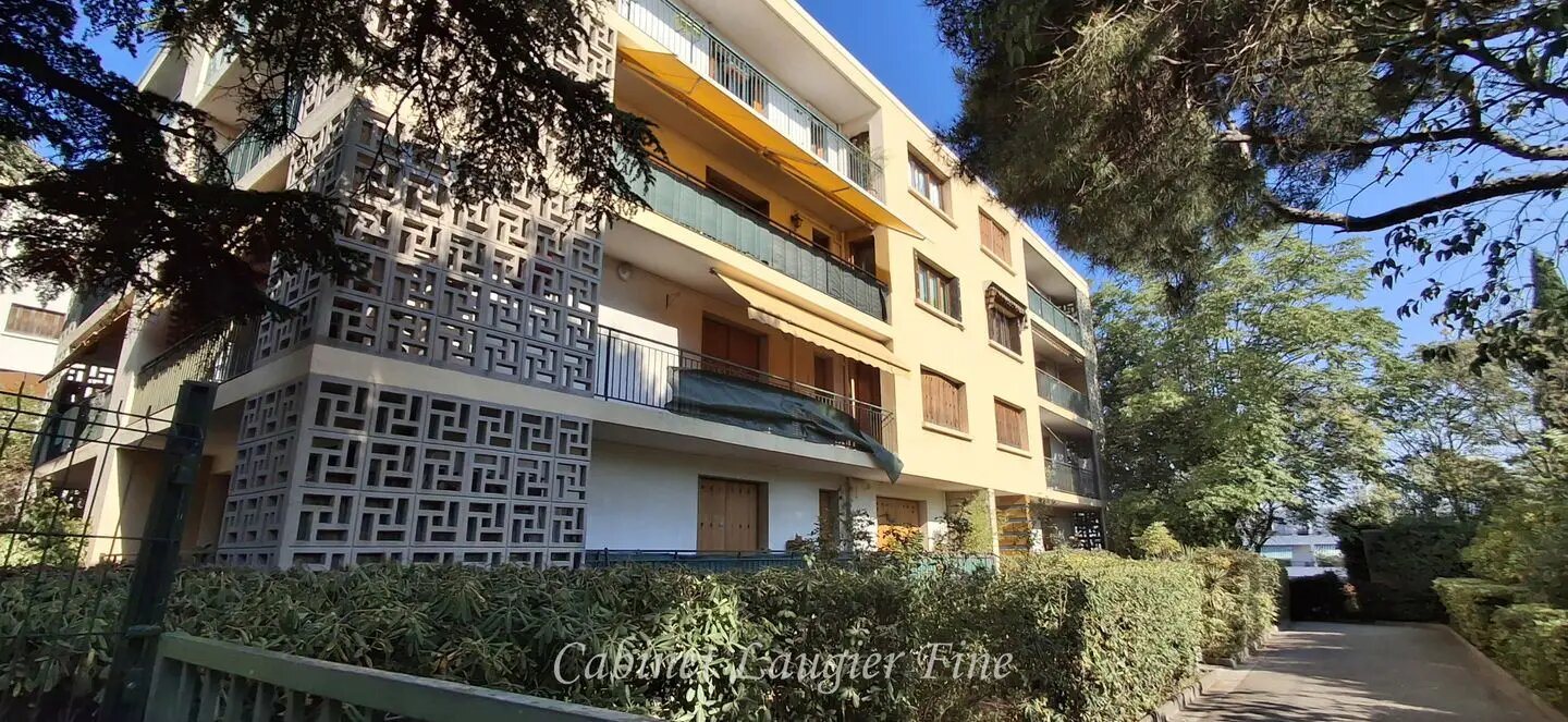 Appartement à louer, 72m², Marseille 4ème