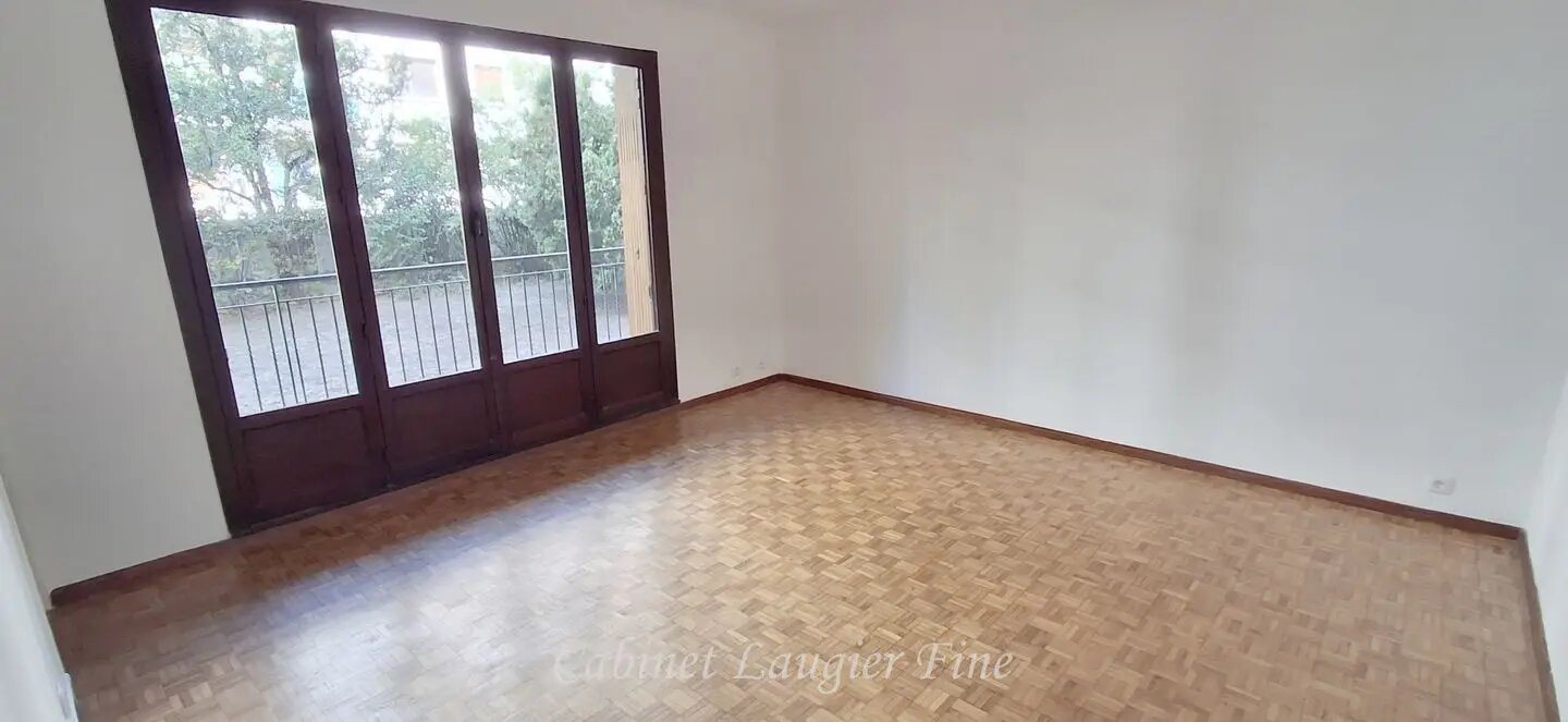Appartement à louer, 72m², Marseille 4ème