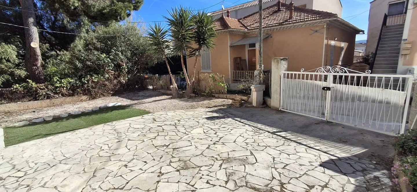 Appartement à louer, 45m², Bandol