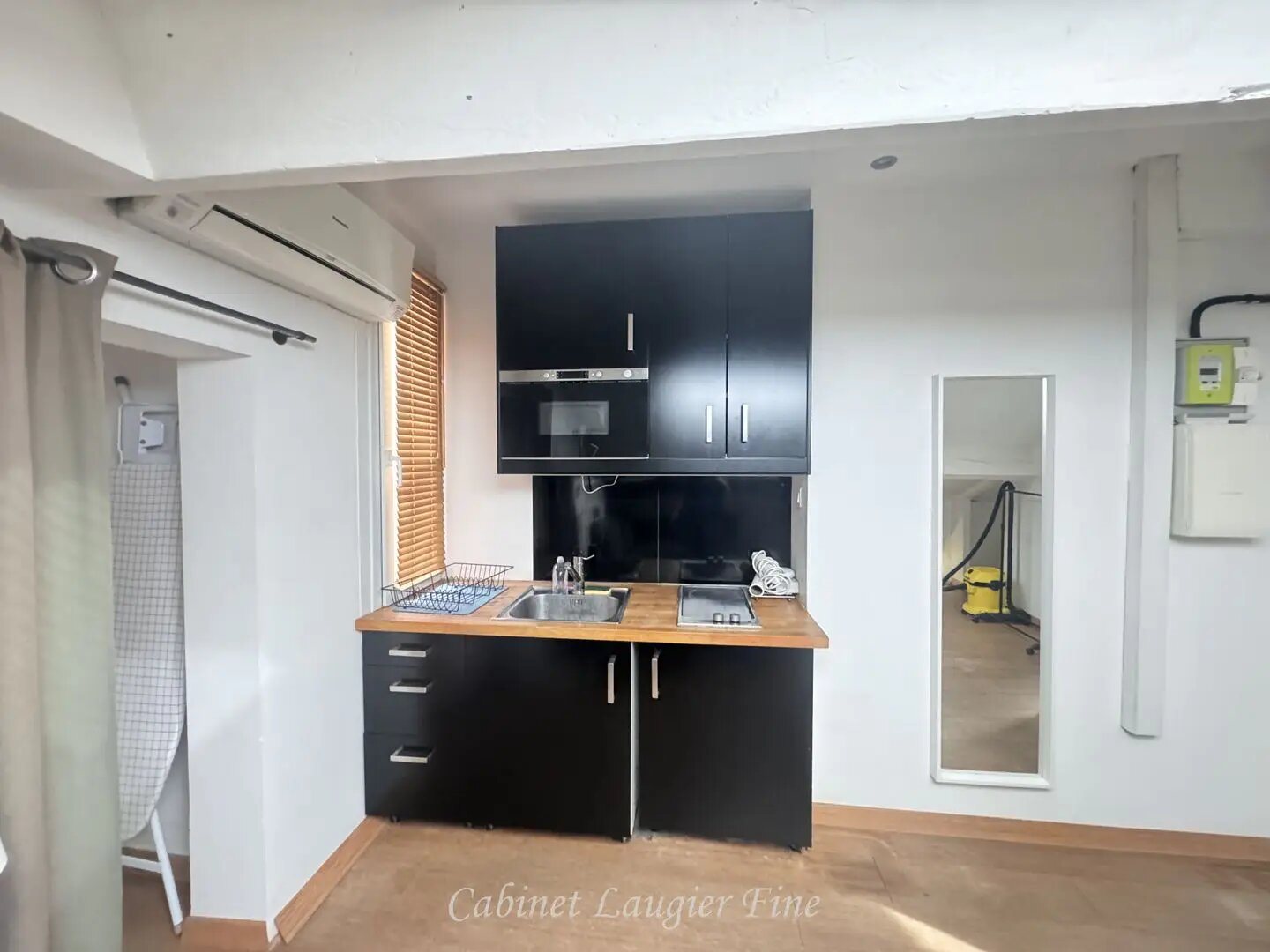 Appartement à louer, 15m², Marseille 8ème