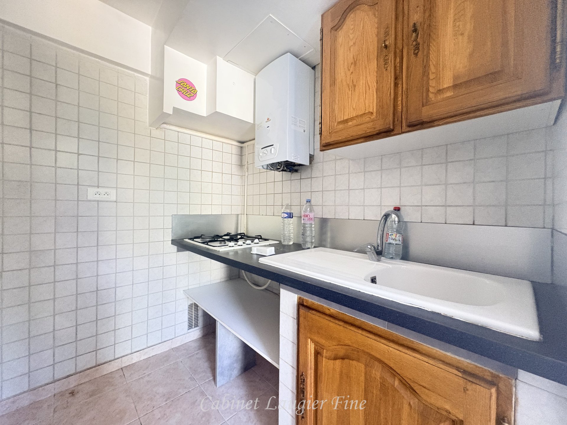 Appartement à louer, 25m², Marseille 8ème