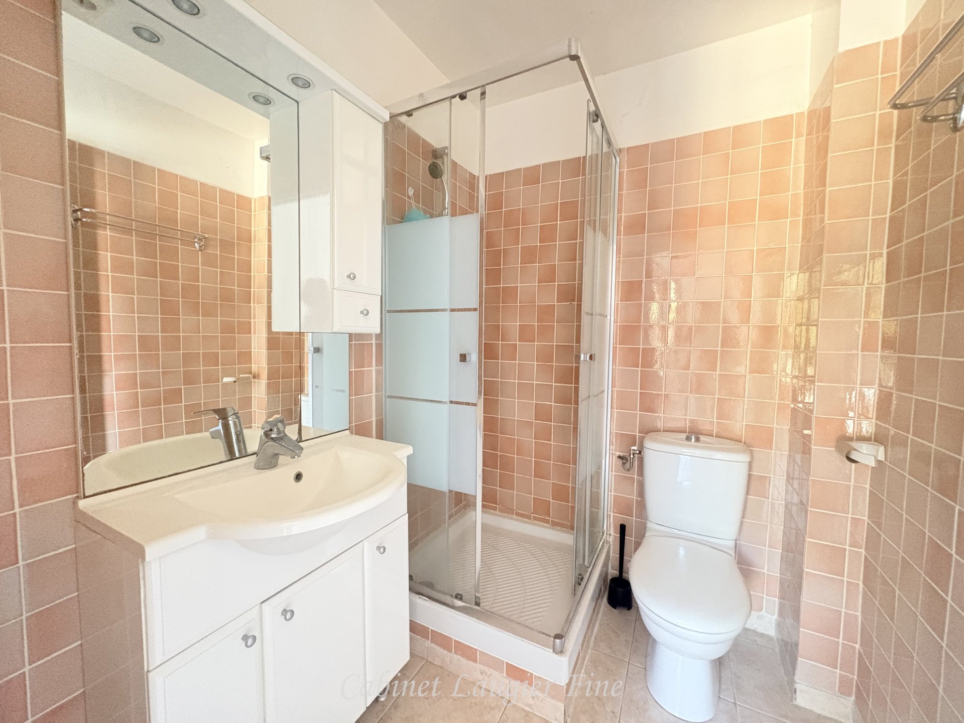 Appartement à louer, 25m², Marseille 8ème