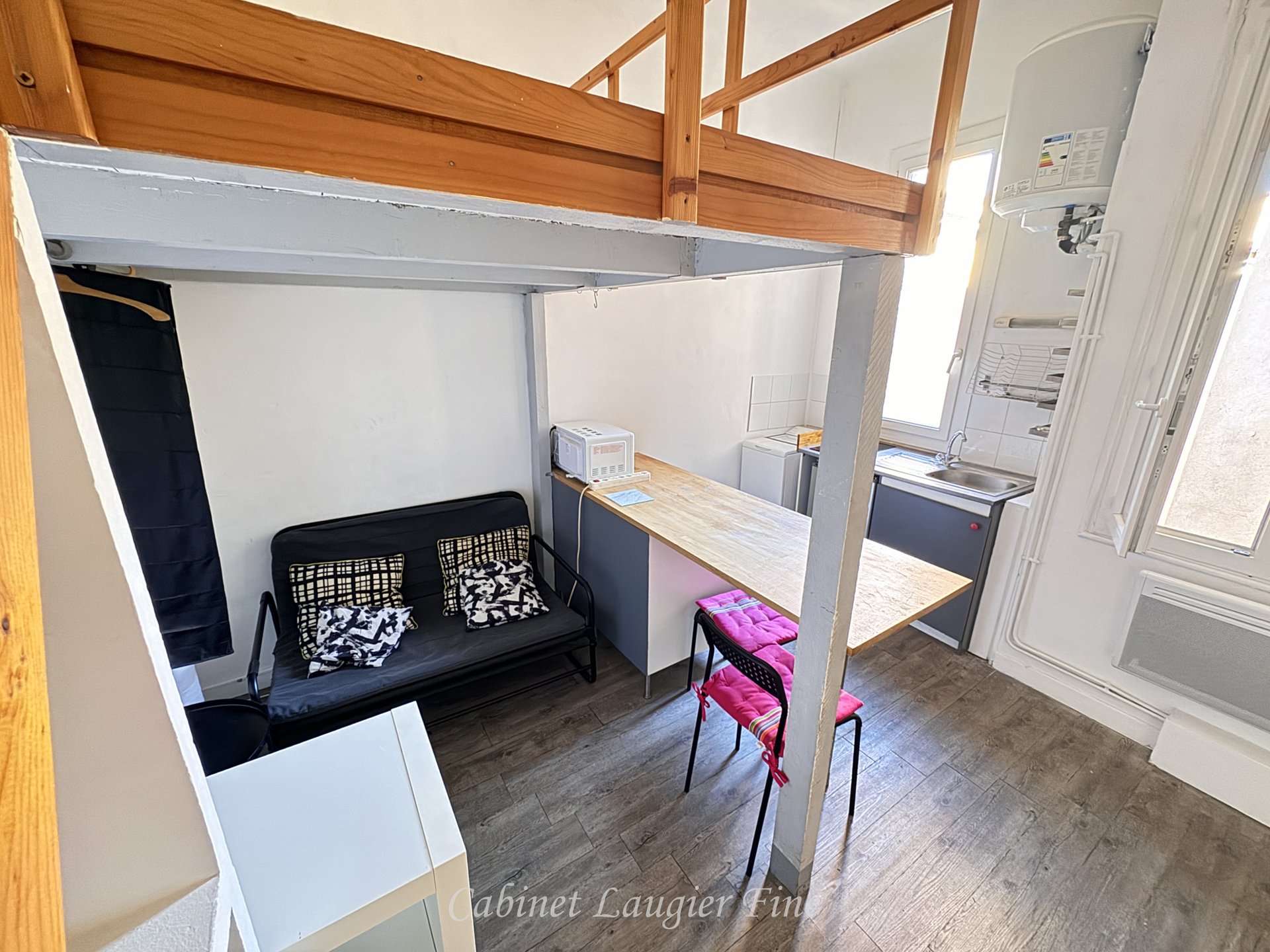 Appartement à louer, 19m², Marseille 6ème