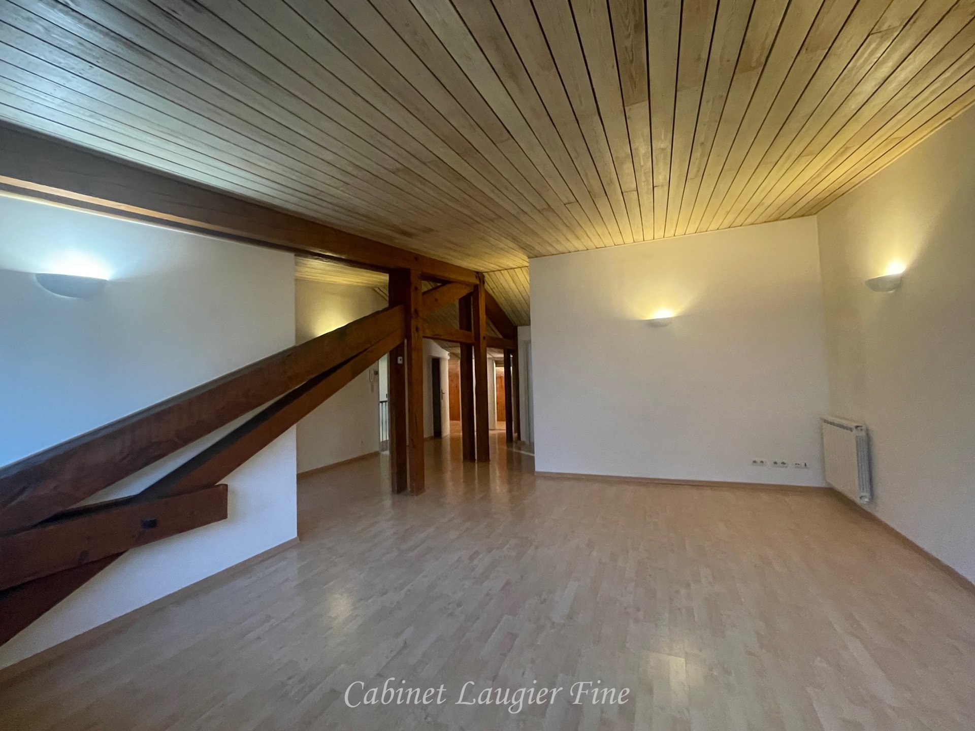 Appartement à louer, 86m², Marseille 8ème