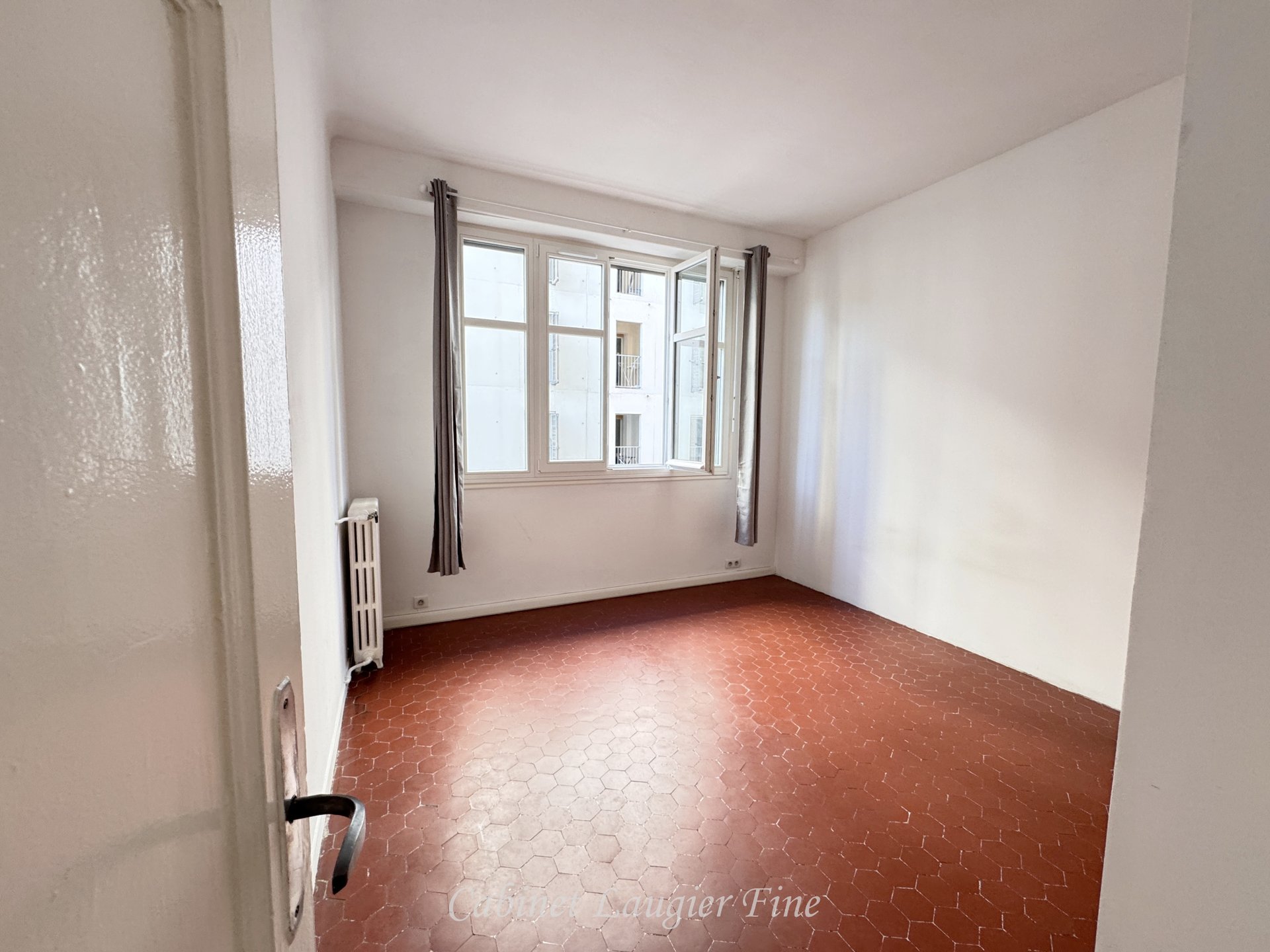 Appartement à louer, 61m², Marseille 6ème