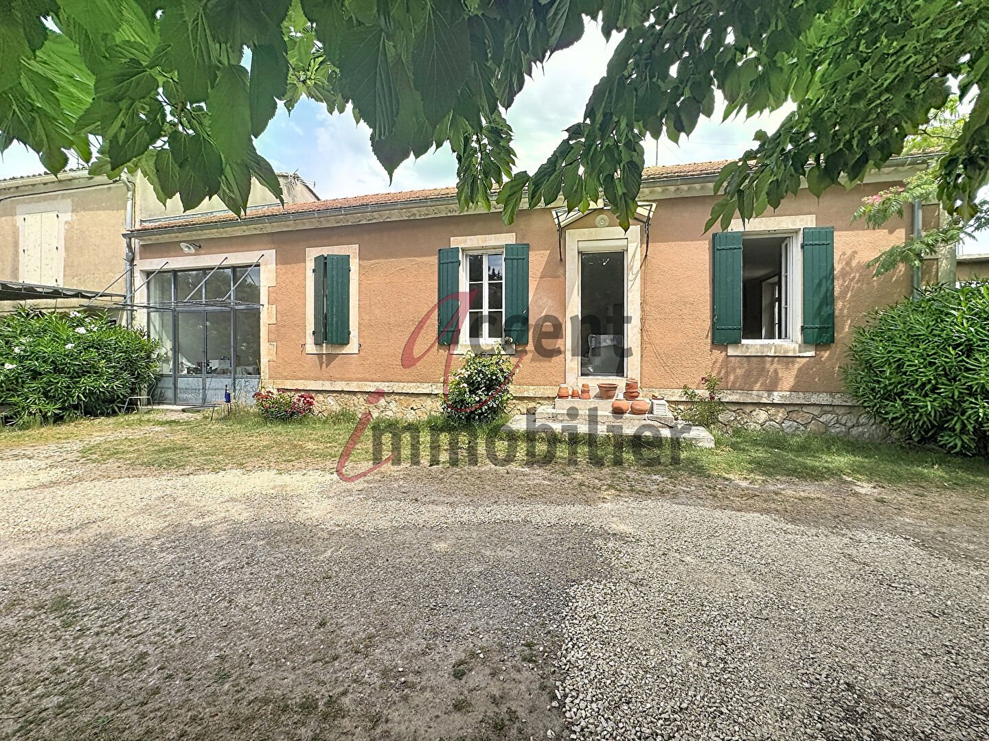 Maison à vendre, 260m², Mollégès